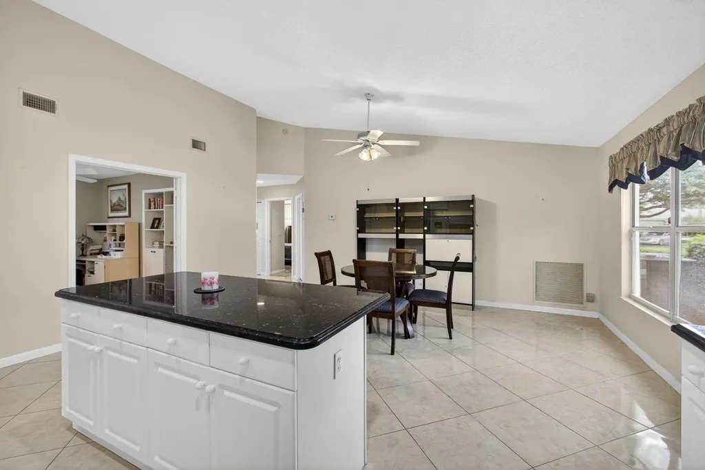 2860 Waters Edge Circle Greenacres FL 33413