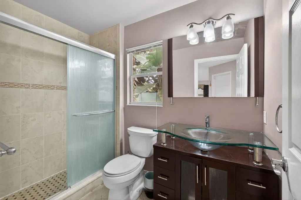 2860 Waters Edge Circle Greenacres FL 33413