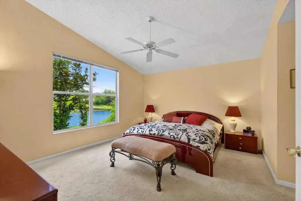2860 Waters Edge Circle Greenacres FL 33413