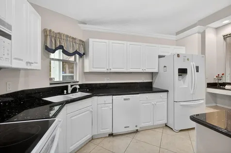 2860 Waters Edge Circle Greenacres FL 33413
