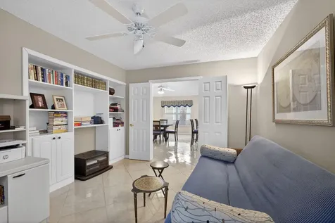 2860 Waters Edge Circle Greenacres FL 33413
