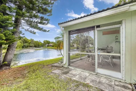 2860 Waters Edge Circle Greenacres FL 33413