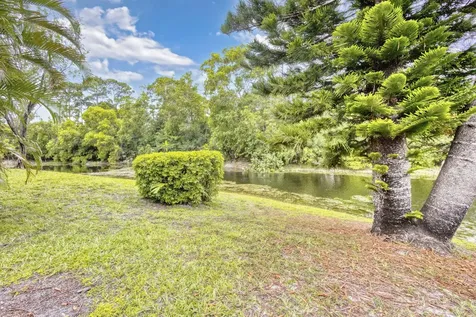 2860 Waters Edge Circle Greenacres FL 33413