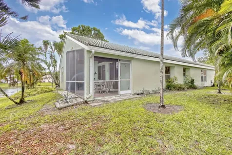 2860 Waters Edge Circle Greenacres FL 33413