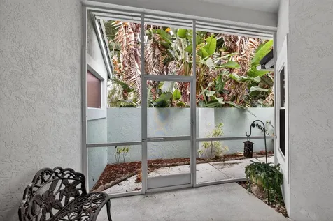 2860 Waters Edge Circle Greenacres FL 33413