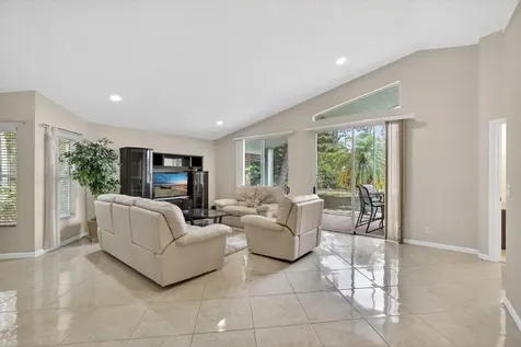 2860 Waters Edge Circle Greenacres FL 33413