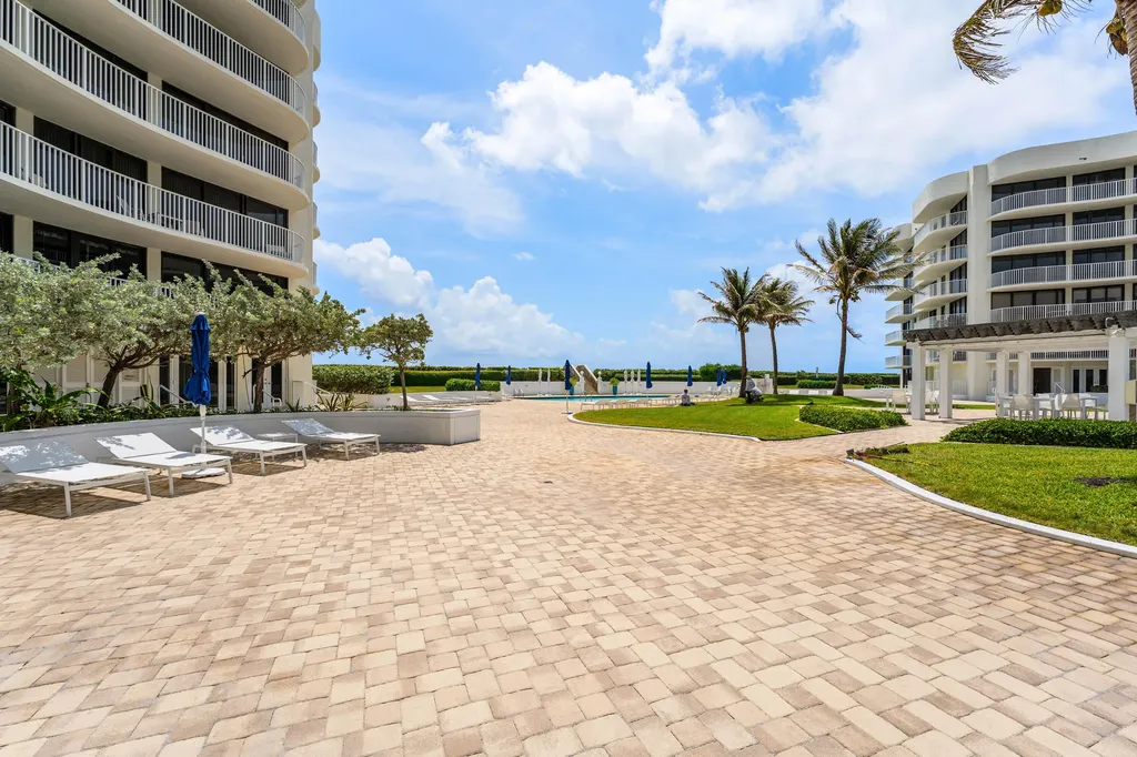 3360 S Ocean Boulevard Palm Beach FL 33480