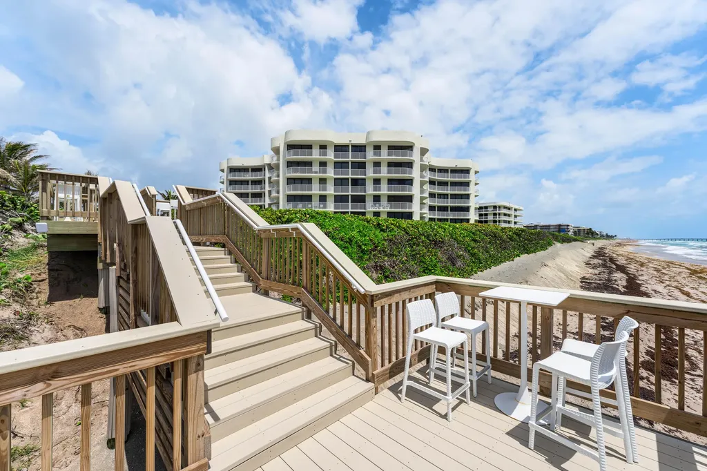 3360 S Ocean Boulevard Palm Beach FL 33480