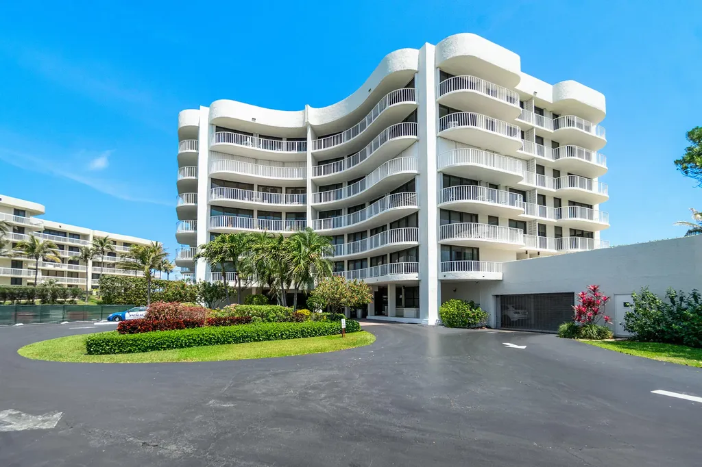 3360 S Ocean Boulevard Palm Beach FL 33480