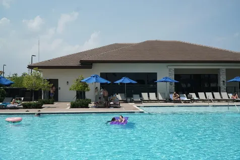 21435 NE 2nd Place Miami FL 33161