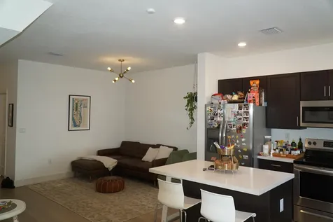 21435 NE 2nd Place Miami FL 33161