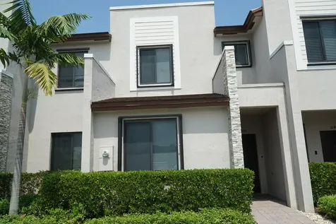 21435 NE 2nd Place Miami FL 33161