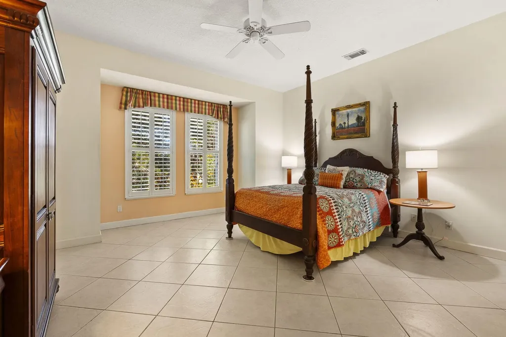 512 NE Canoe Park Circle Port St Lucie FL 34983