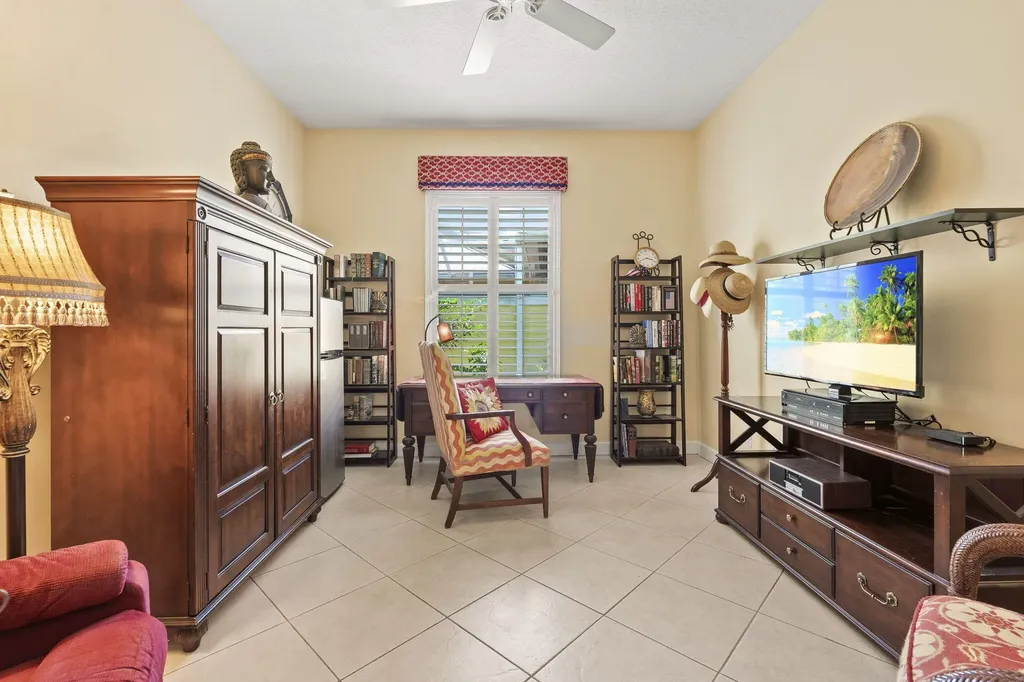 512 NE Canoe Park Circle Port St Lucie FL 34983