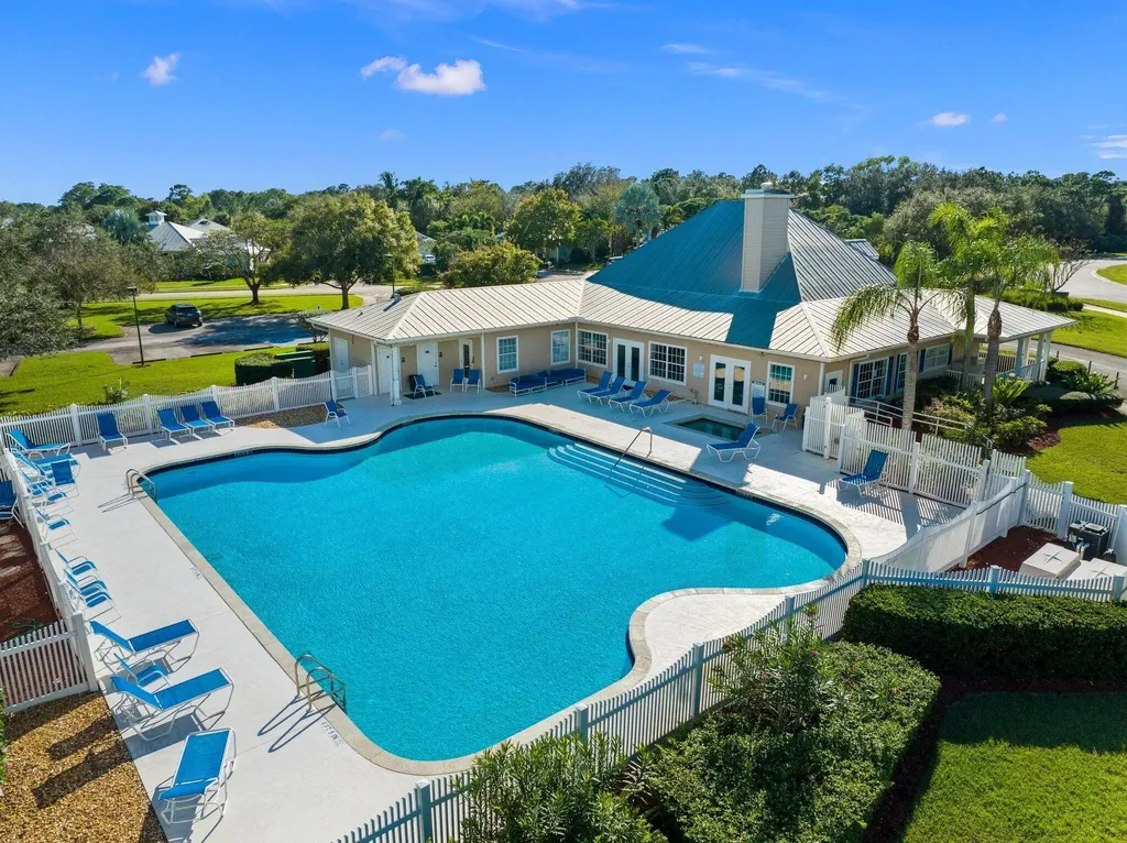 512 NE Canoe Park Circle Port St Lucie FL 34983