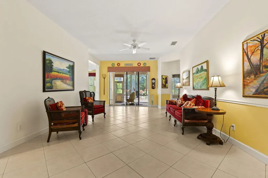 512 NE Canoe Park Circle Port St Lucie FL 34983