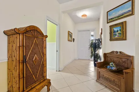 512 NE Canoe Park Circle Port St Lucie FL 34983