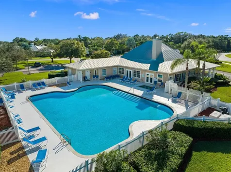 512 NE Canoe Park Circle Port St Lucie FL 34983