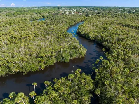 512 NE Canoe Park Circle Port St Lucie FL 34983