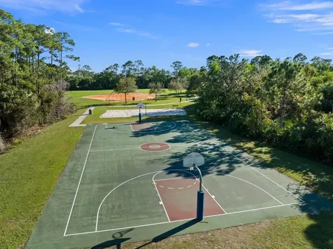 512 NE Canoe Park Circle Port St Lucie FL 34983
