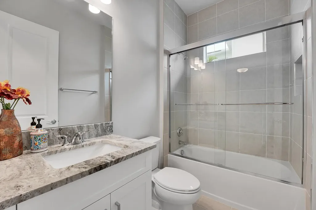 12582 Nautilus Circle Palm Beach Gardens FL 33412