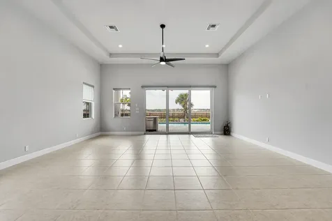 12582 Nautilus Circle Palm Beach Gardens FL 33412