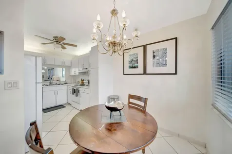 9485 N Belfort Circle Tamarac FL 33321