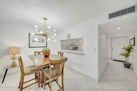 9485 N Belfort Circle Tamarac FL 33321
