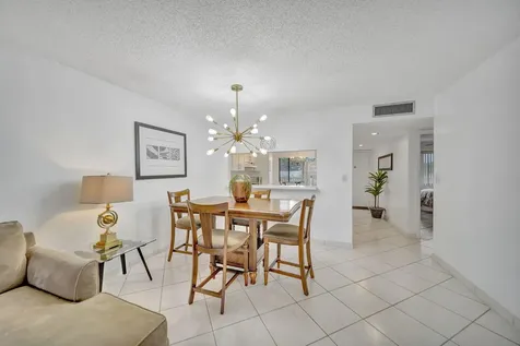 9485 N Belfort Circle Tamarac FL 33321