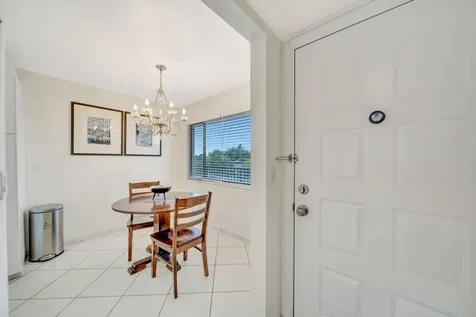 9485 N Belfort Circle Tamarac FL 33321
