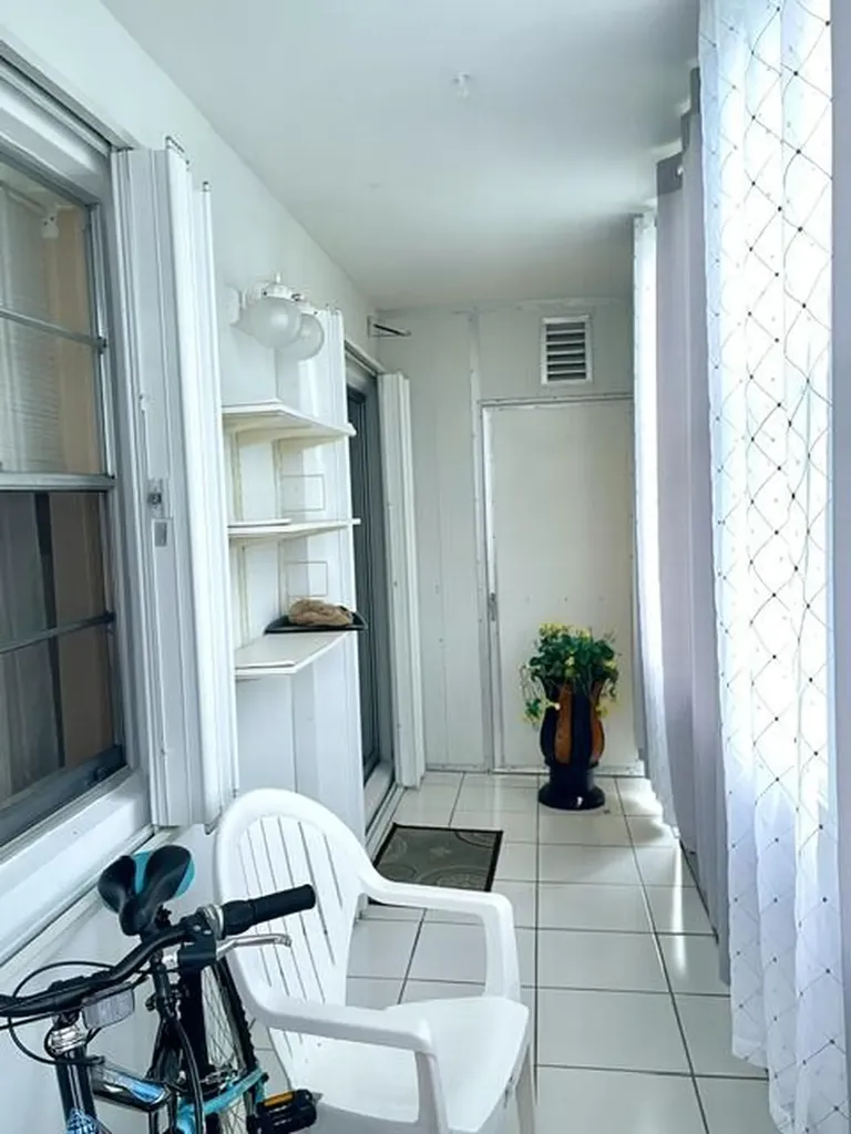 104 Kent G West Palm Beach FL 33417