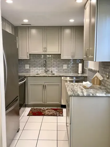 104 Kent G West Palm Beach FL 33417