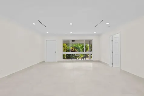 391 SE 7th Avenue Pompano Beach FL 33060