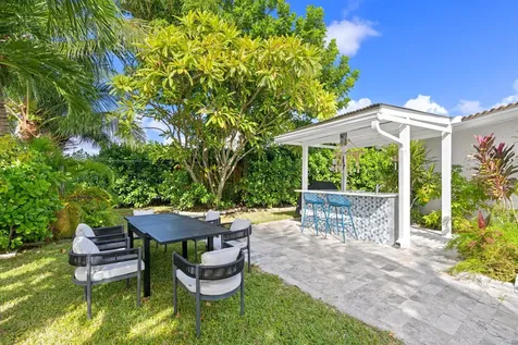 391 SE 7th Avenue Pompano Beach FL 33060