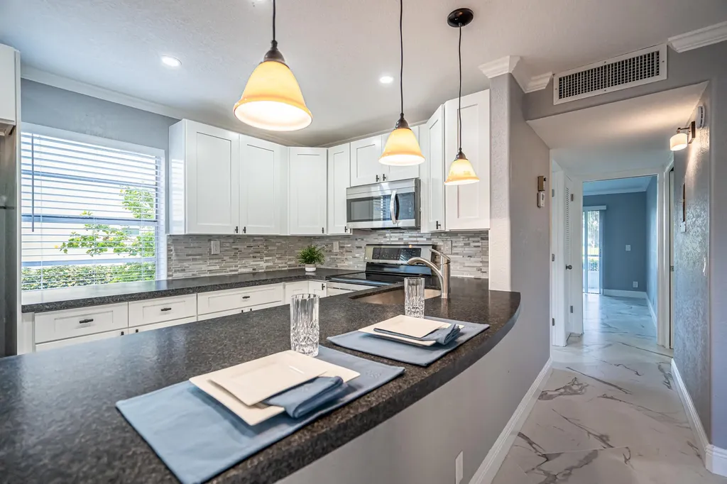 244 Normandy F Lane Delray Beach FL 33484