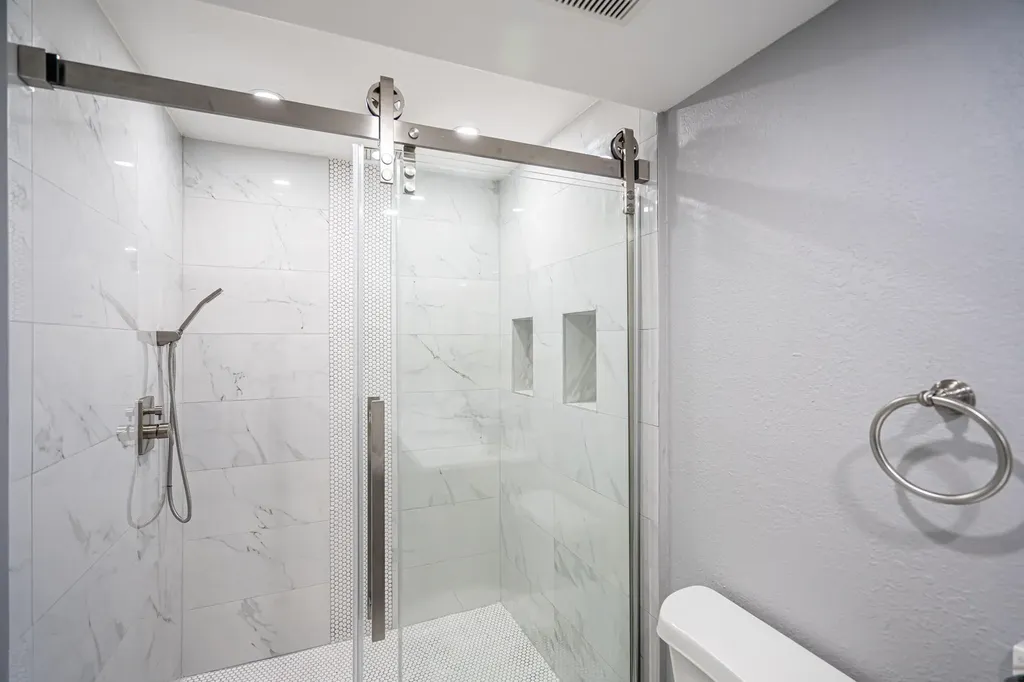 244 Normandy F Lane Delray Beach FL 33484