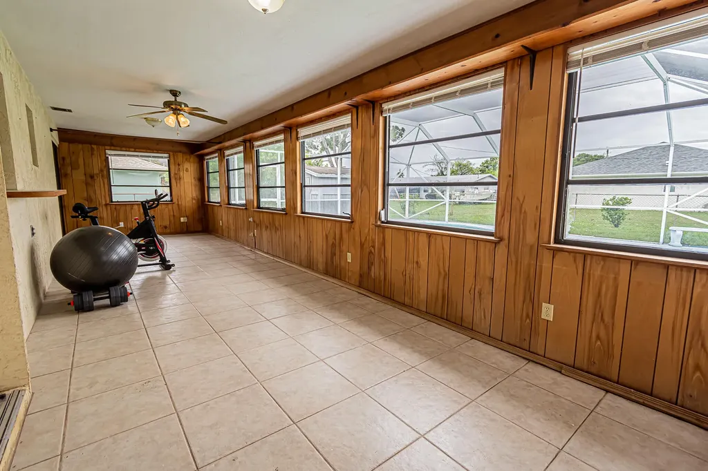 188 NW Broadview Street Port St Lucie FL 34983