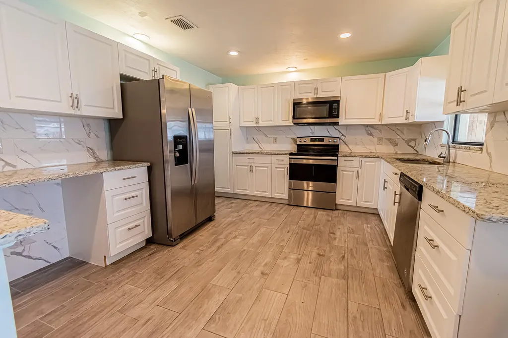 188 NW Broadview Street Port St Lucie FL 34983