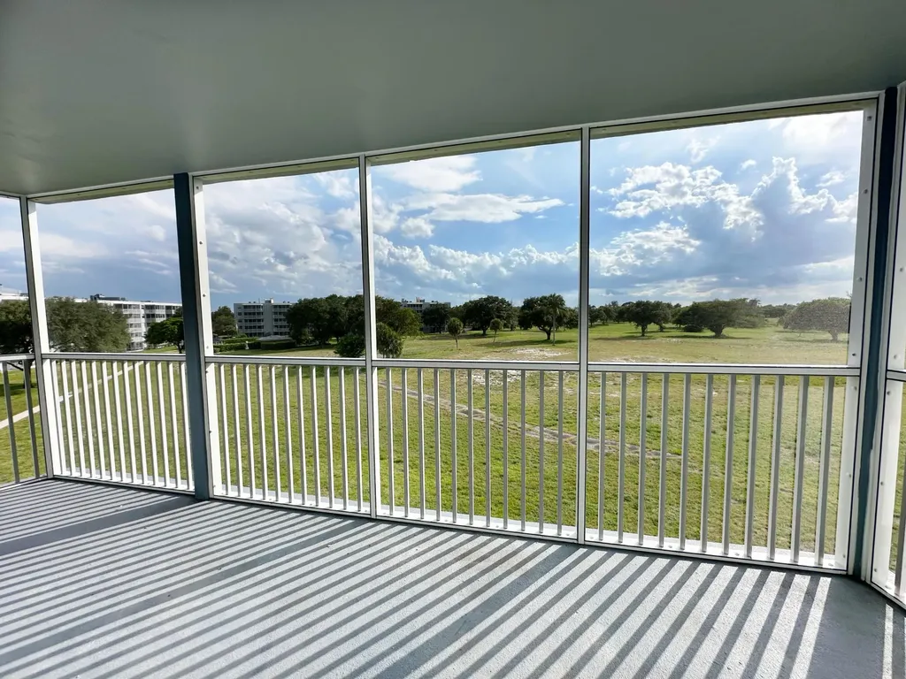 5301 NW 2nd Avenue Boca Raton FL 33487
