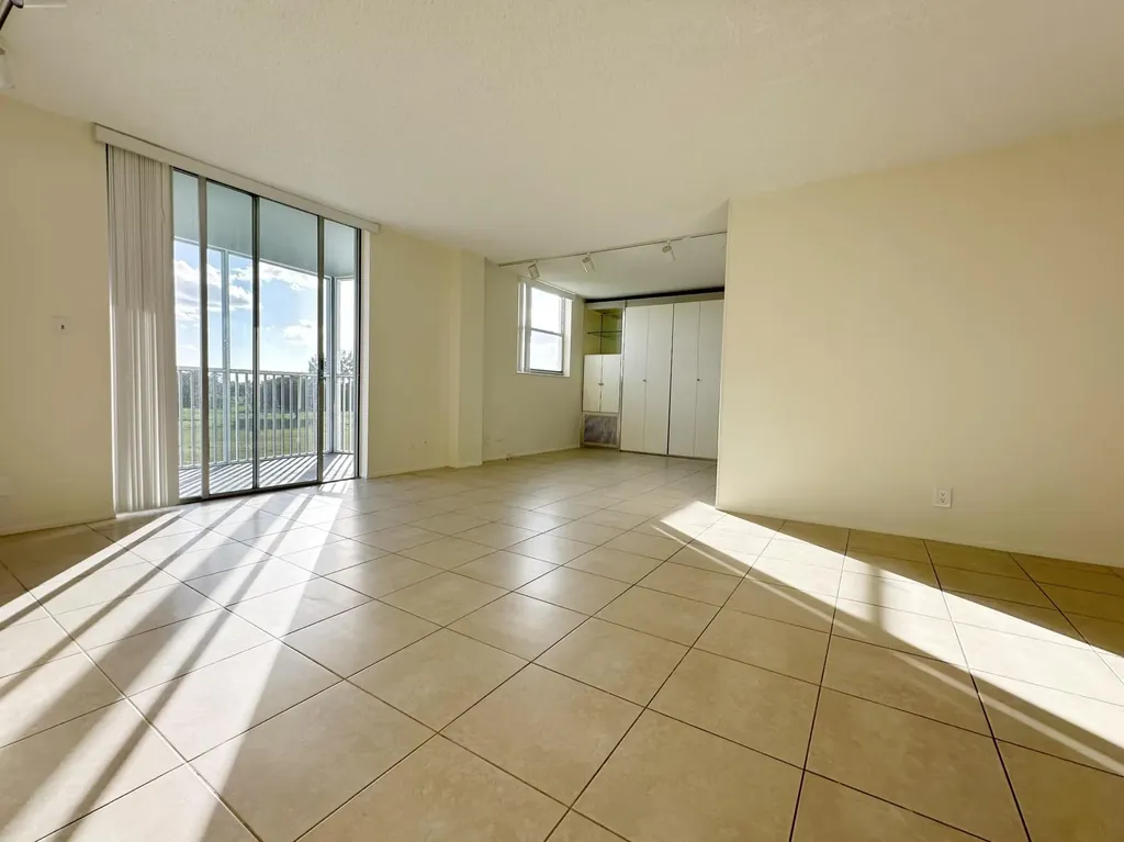 5301 NW 2nd Avenue Boca Raton FL 33487