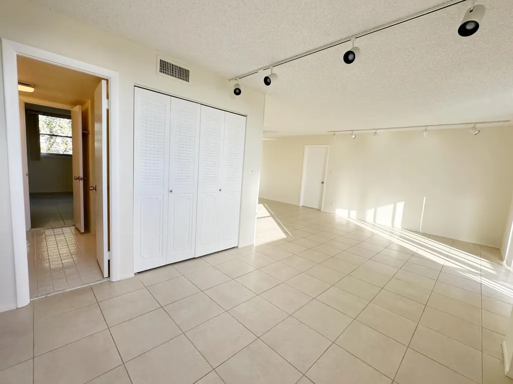 5301 NW 2nd Avenue Boca Raton FL 33487
