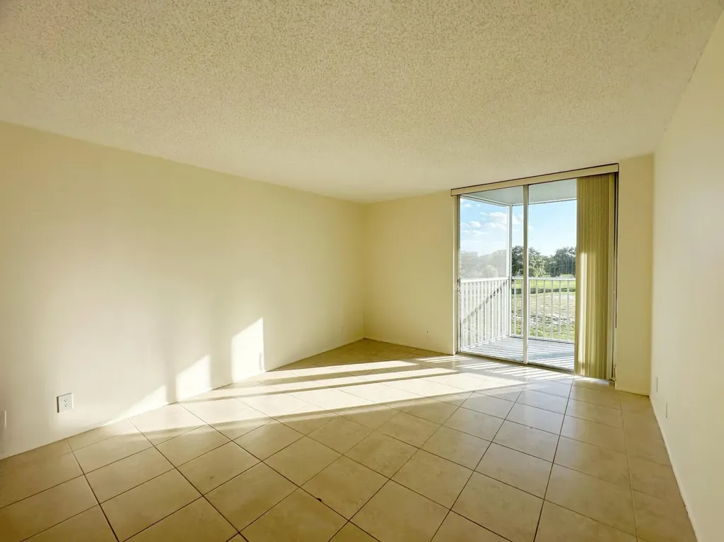 5301 NW 2nd Avenue Boca Raton FL 33487