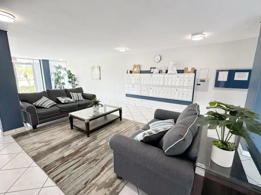 5301 NW 2nd Avenue Boca Raton FL 33487