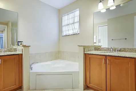 7593 NW 113th Avenue Parkland FL 33076