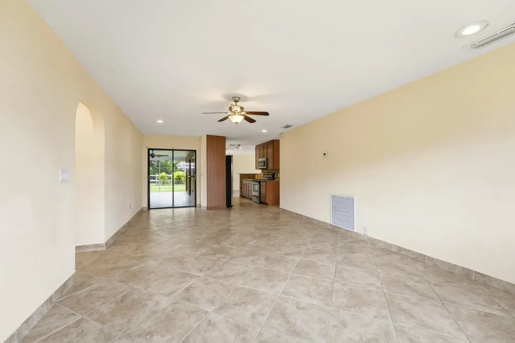 2402 SE Perugia Street Port St Lucie FL 34952
