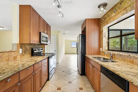 2402 SE Perugia Street Port St Lucie FL 34952