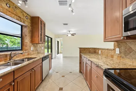 2402 SE Perugia Street Port St Lucie FL 34952