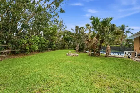 2402 SE Perugia Street Port St Lucie FL 34952
