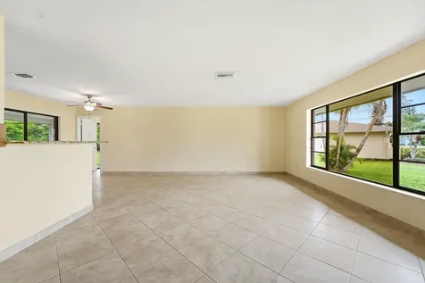 2402 SE Perugia Street Port St Lucie FL 34952