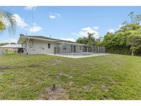758 Beard Avenue Sebastian FL 32958